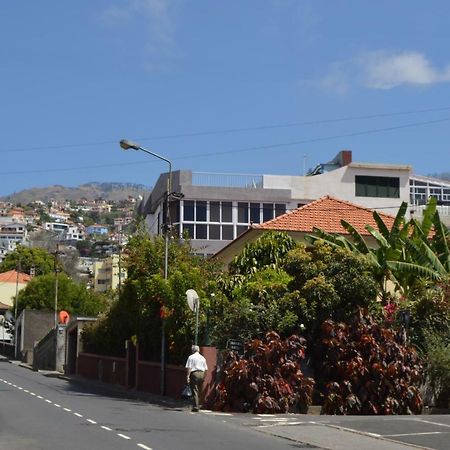 Top Floor With Balcony In Funchal Exterior foto